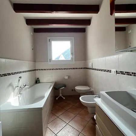 Borgo Lungofiume * Valbrenta